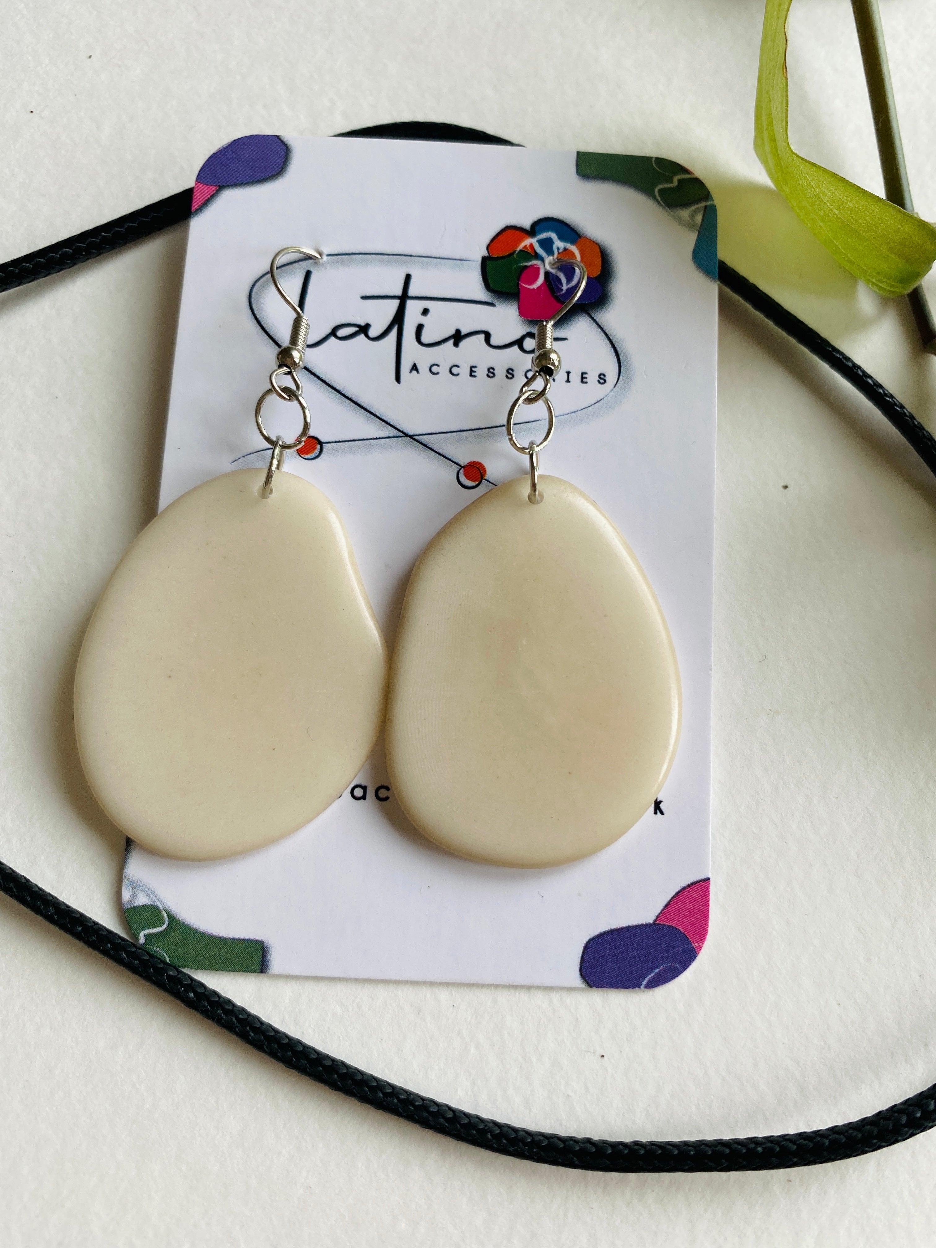 Margarita Tagua Necklace - White